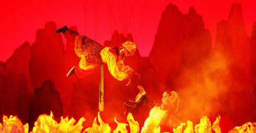 Preview of the performance of Quanzhou Puppet Troupe's original drama "Flaming Mountain"